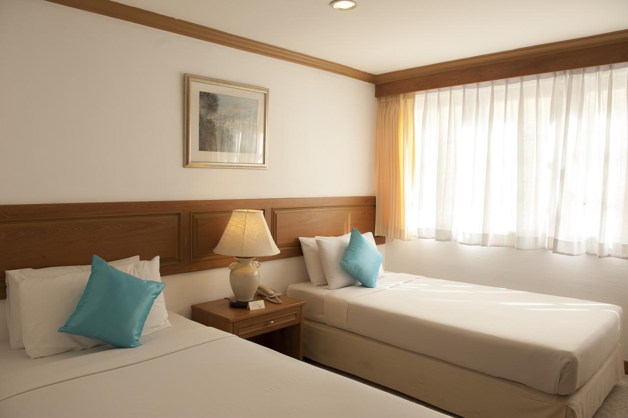 Lido Beach Hotel Pattaya Exterior photo
